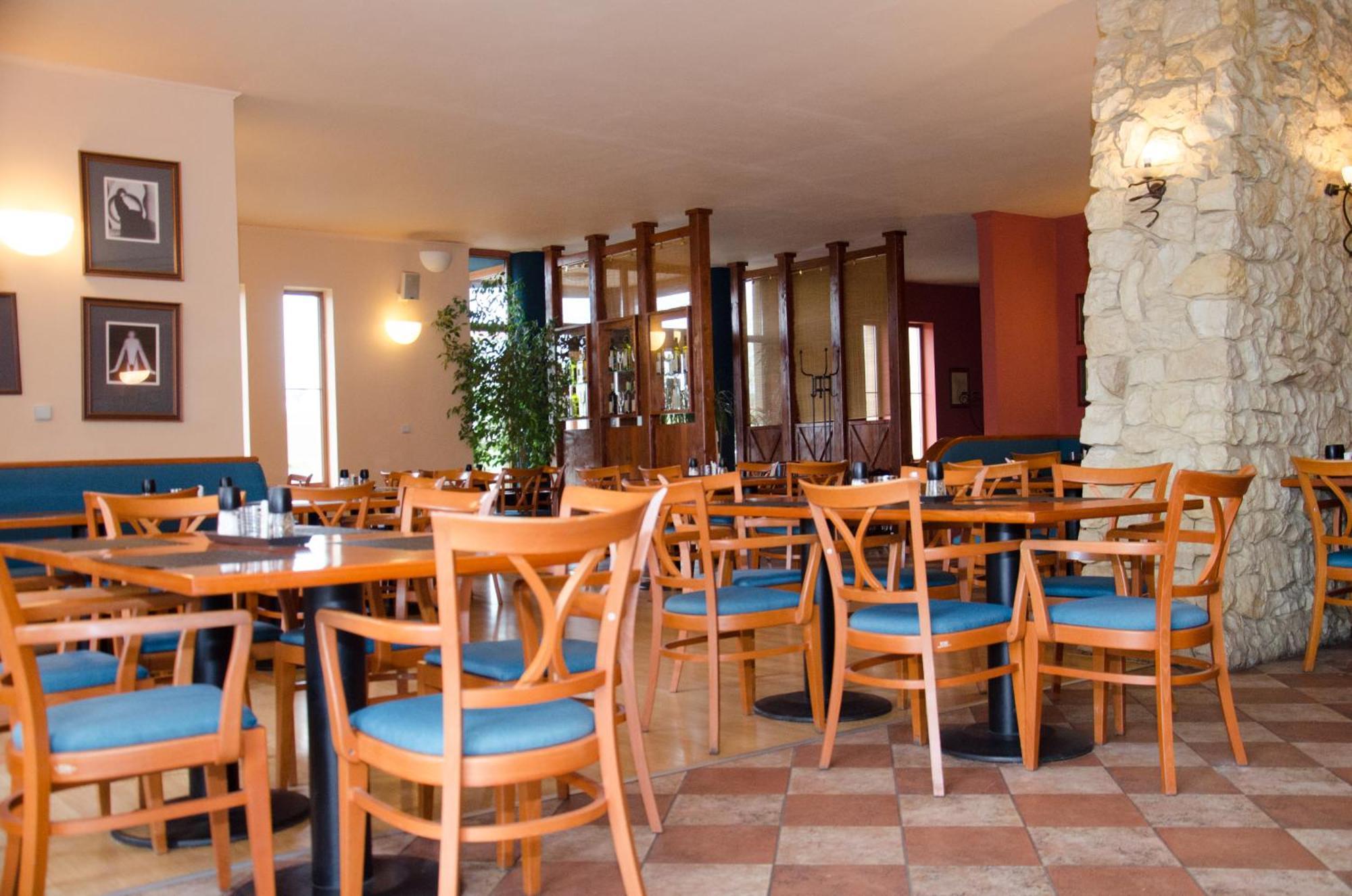 Hotel U Milina ภายนอก รูปภาพ